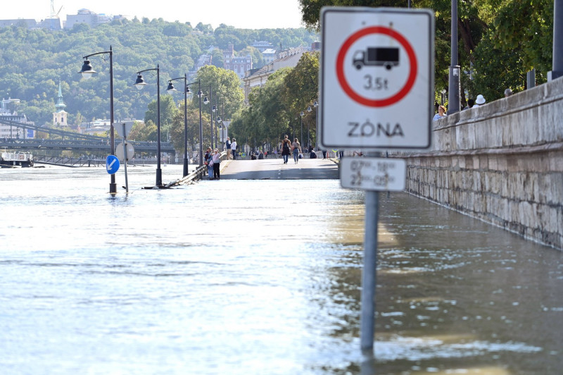 Budapest, 190924. Due to the record level of the water level of the Danube due to heavy rains during the afternoon, the