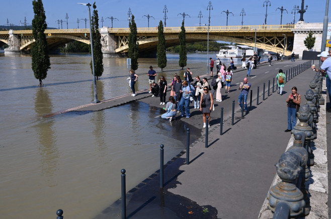 Inundatii Budapesta profimedia-0909849006