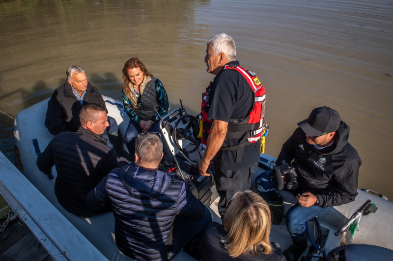 Inundatii Budapesta profimedia-0909714265