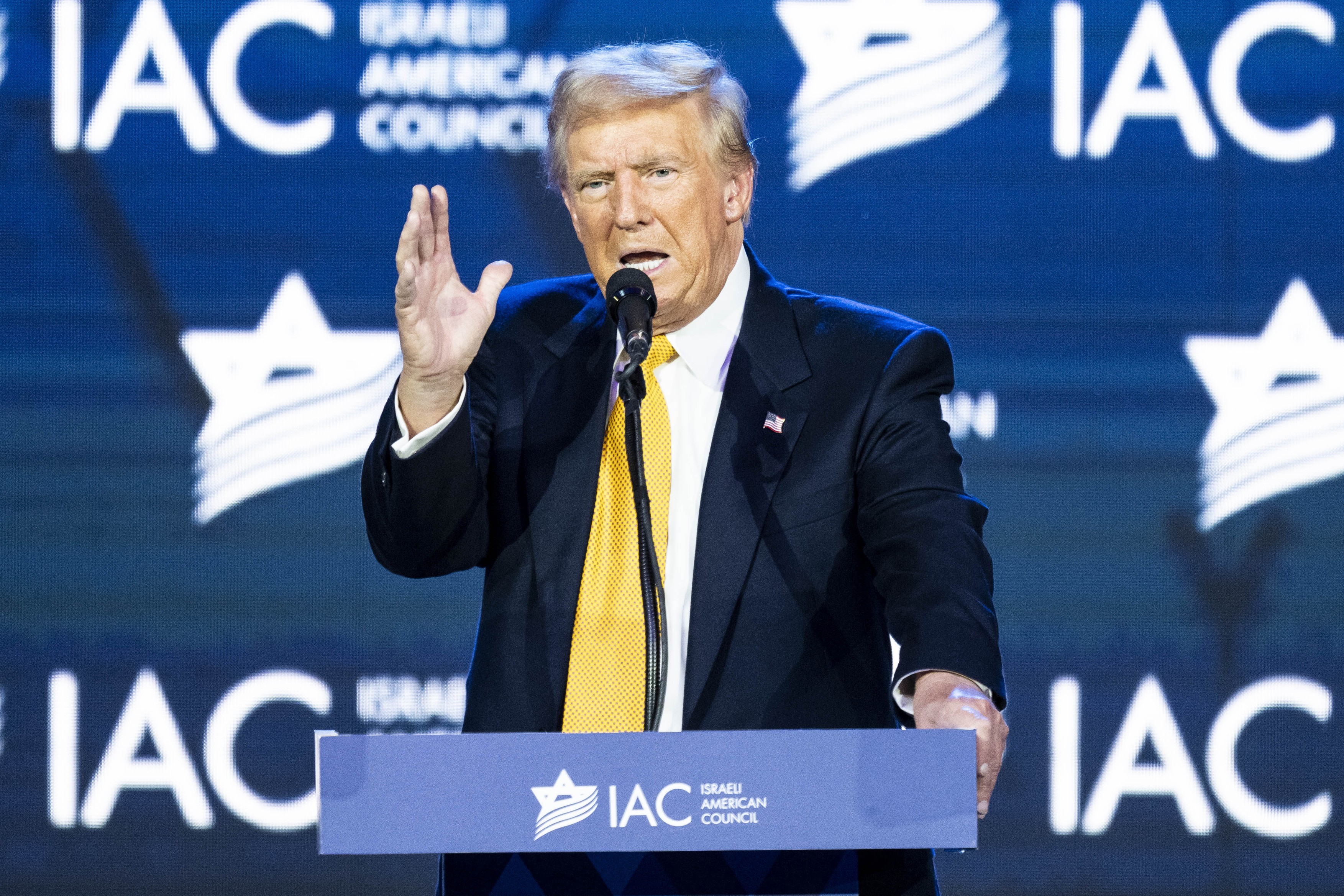 Melodia inspirată de tentativa de asasinare a lui Donald Trump, locul I în topul descărcărilor