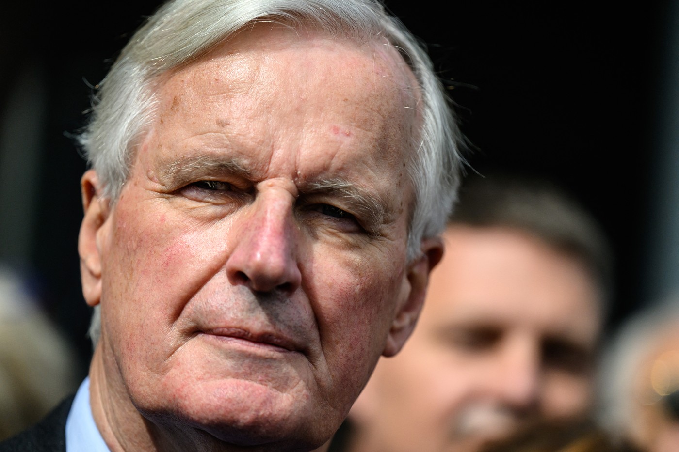 Franța are un nou Guvern, după săptămâni de incertitudine. Cine va deține, de fapt, puterea în Cabinetul Barnier