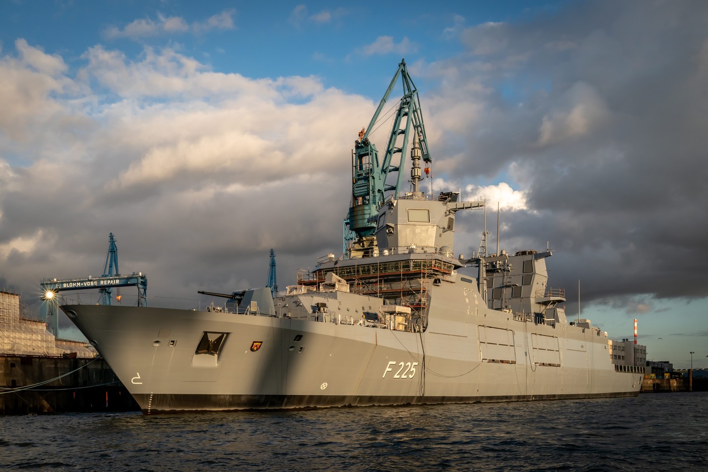 Germania vrea să își modifice fregatele F125 pentru lupta antisubmarin