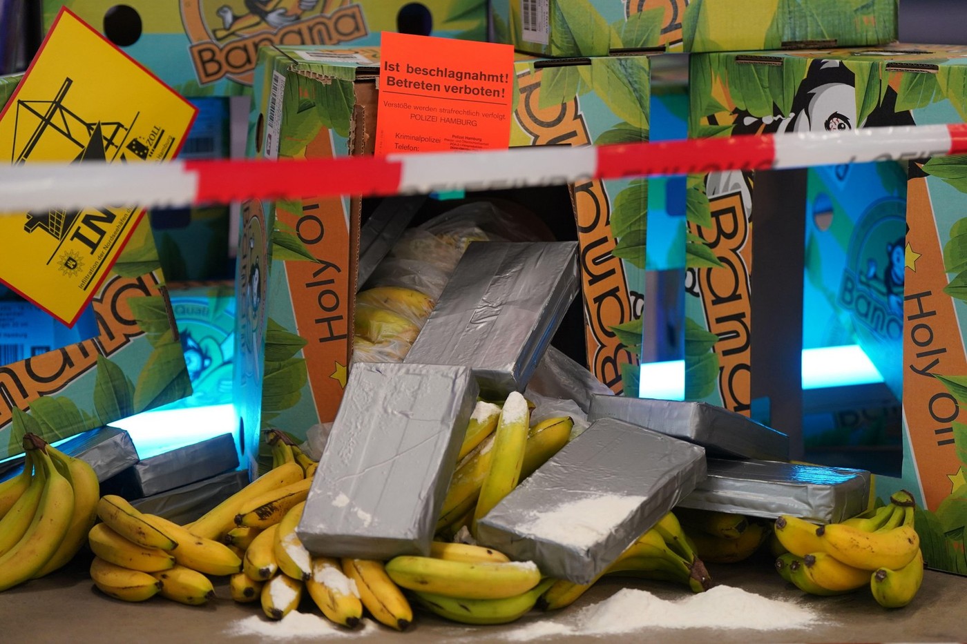 Un supermarket german a găsit cocaină în valoare de 7 milioane de euro, ascunsă în lăzi de banane