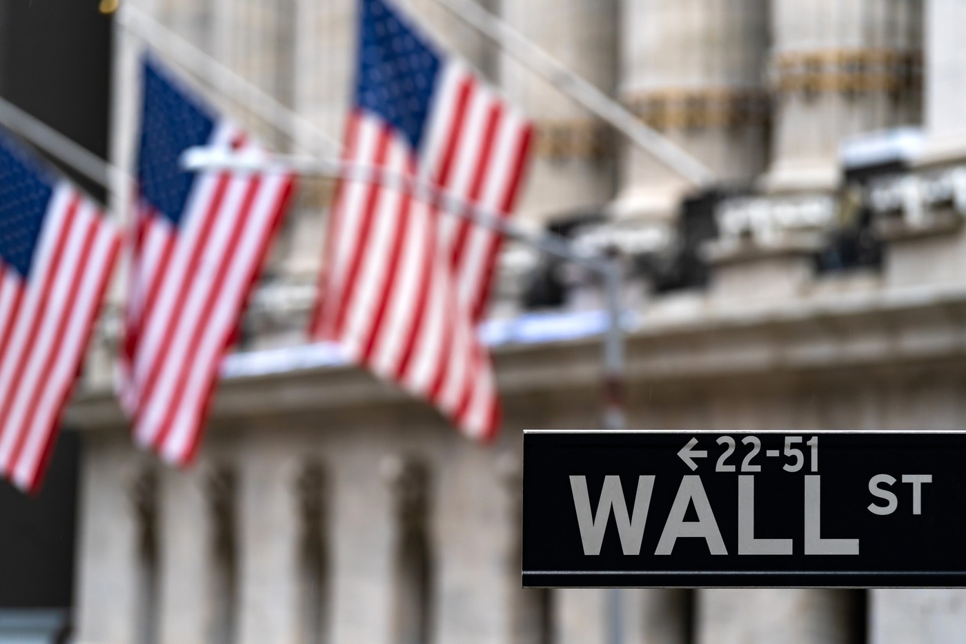 Mulți directori de pe Wall Street sunt reticenți să susțină vreunul dintre candidații la președinția SUA – Trump sau Harris