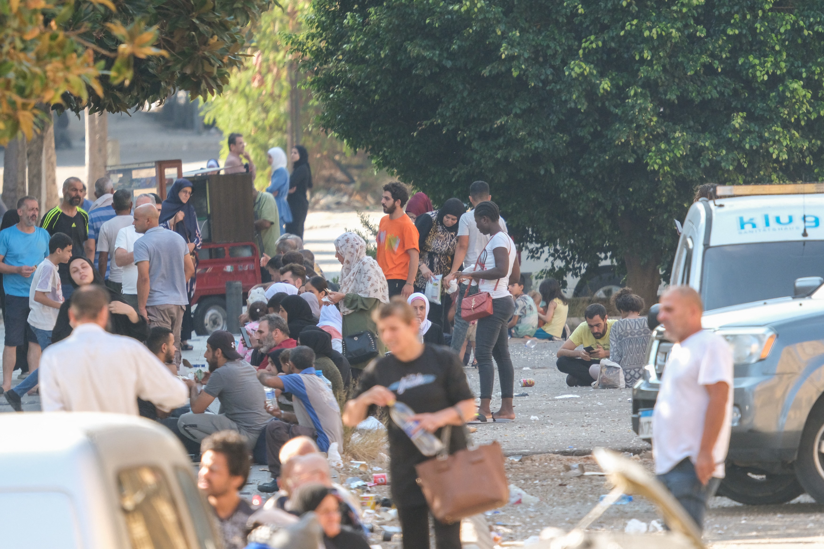 100.000 de persoane au fugit din Liban în Siria, după bombardamentele israeliene
