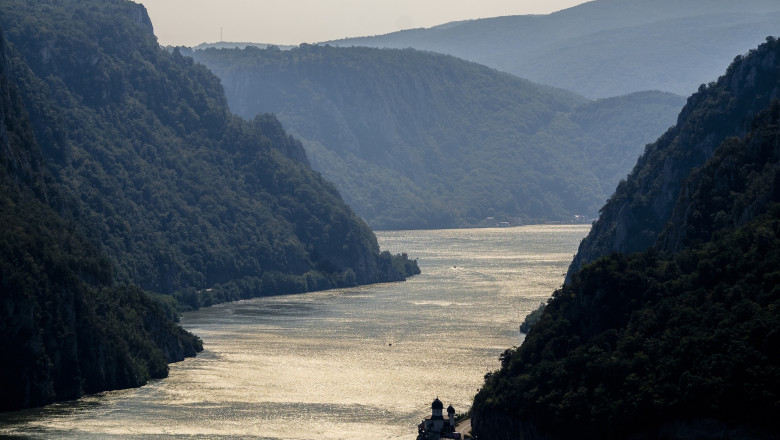 ROUMANIE/SERBIE, DANUBE, KAZAN