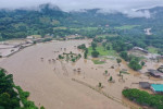 Animale evacuate din „Elephant Nature Park”, Thailanda, din cauza inundațiilor