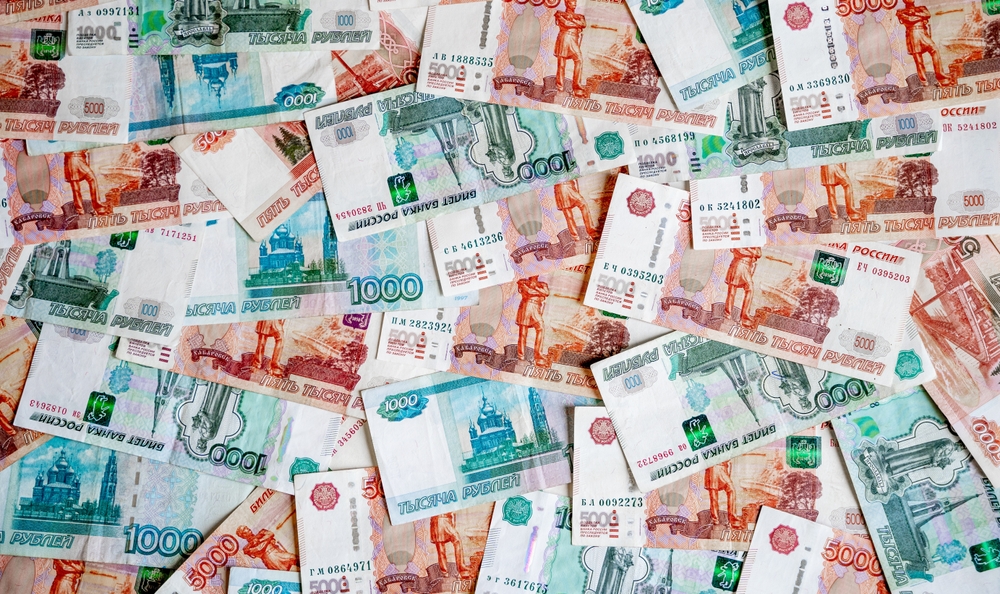 Cele mai mari companii din Rusia înregistrează pierderi de mii de miliarde de dolari sub presiunea războiului și a sancțiunilor