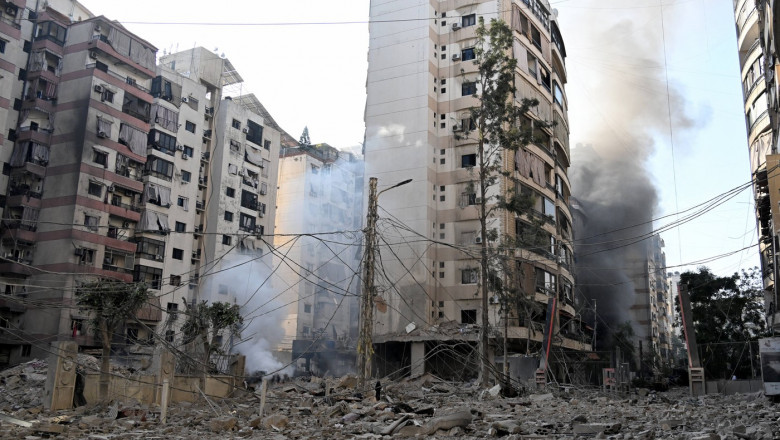 Distrugeri în urma loviturilor israeliene în Liban.