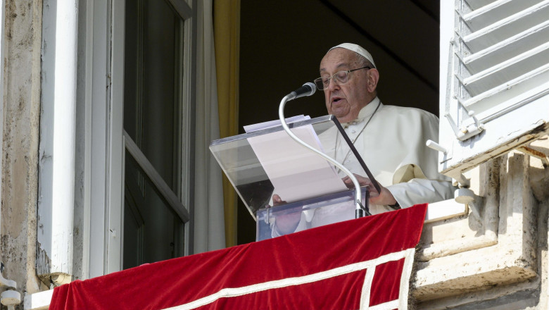 Papa Francisc a făcut apel la pace în Orientul Mijlociu FOTO Profimedia