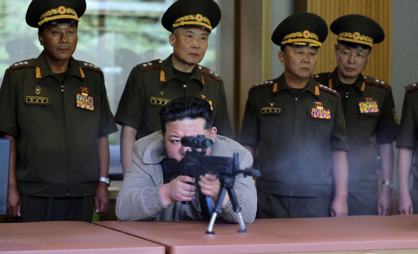 Kim Jong Un spune în ce condiții va ataca Coreea de Sud. „Acest lucru nu exclude utilizarea armelor nucleare”