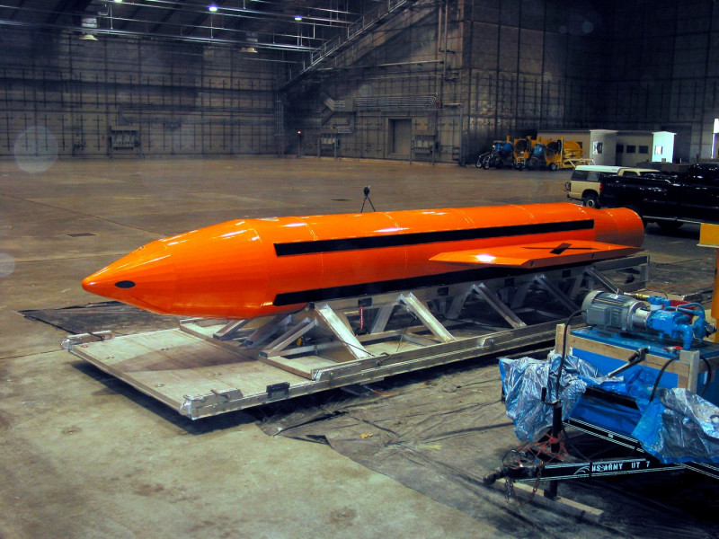 U.S. Air Force Massive Ordnance Air Blast - MOAB Bomb