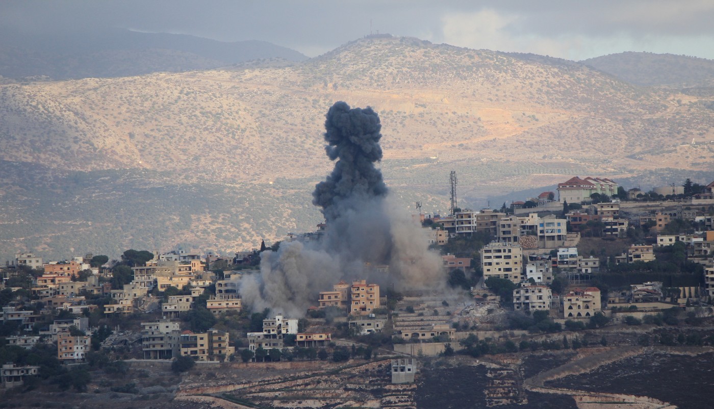 Israelul a trimis trupe suplimentare în sudul Libanului, Hezbollah a lansat 100 de rachete spre orașele israeliene
