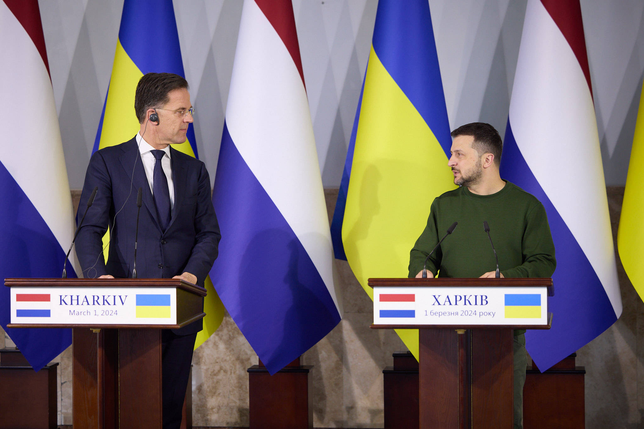 Rutte a mers la Kiev în prima vizită, în calitate de secretar general al NATO. „Moscova trebuie să primească un semnal clar”