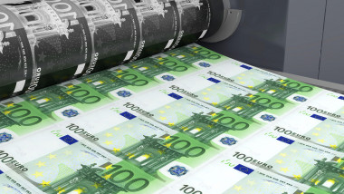 Money Printing 100 Euro Banknotes