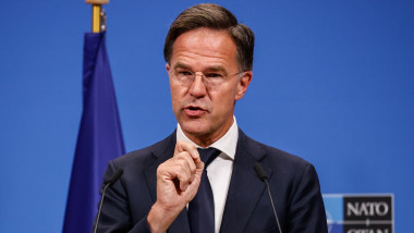 mark rutte gesticuleaza, siglsîa nato in spate