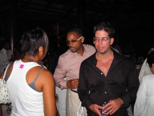 Petrecere „White Party” din 2004, organizată de „P. Diddy”