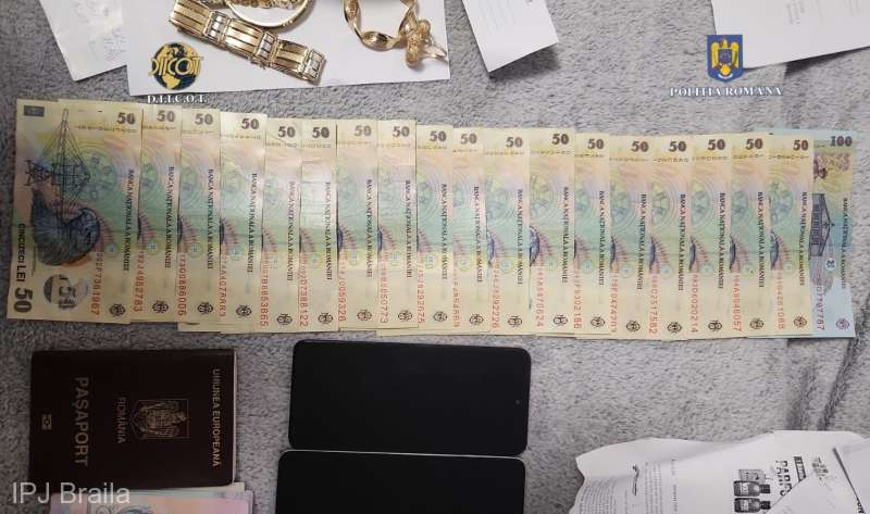 Percheziții într-un dosar de trafic de persoane și proxenetism: o tânără din Brăila, racolată și obligată să se prostitueze