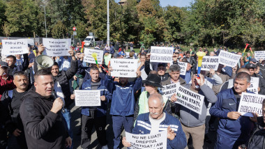 protest mineri guvern