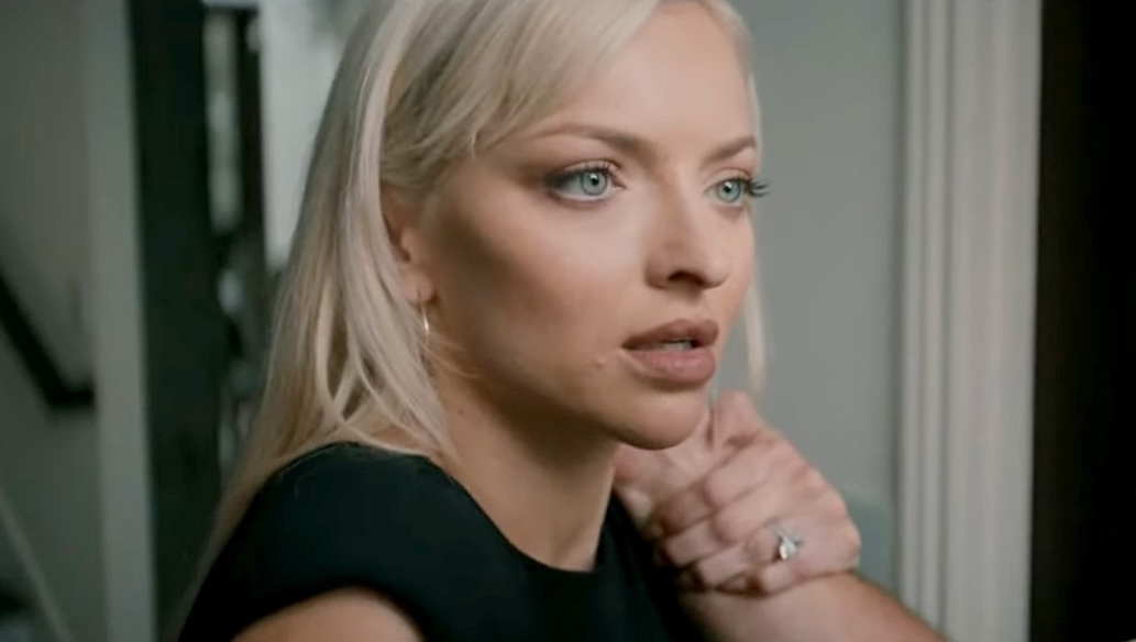 Francesca Eastwood a fost arestată. Ce acuzații i se aduc fiicei lui Clint Eastwood