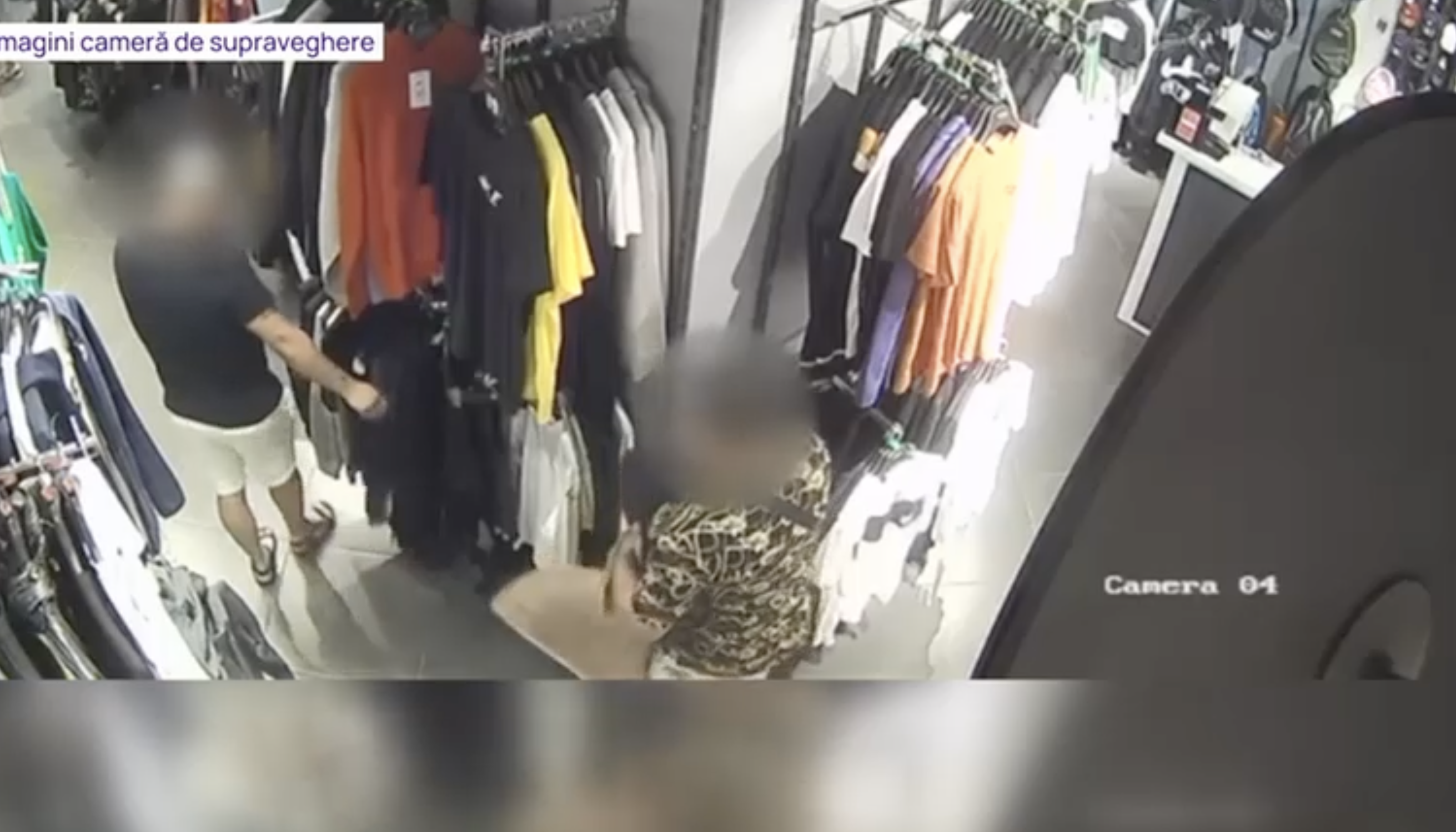 Fratele unui membru al Clanului sportivilor și alte 2 persoane, cercetați pentru furt de haine. Imagini de pe camerele de supraveghere