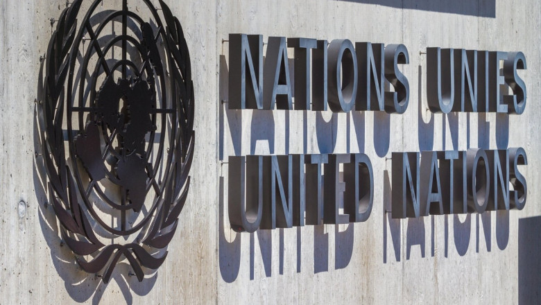 logo at entrance to United Nations (Palace of Nations)