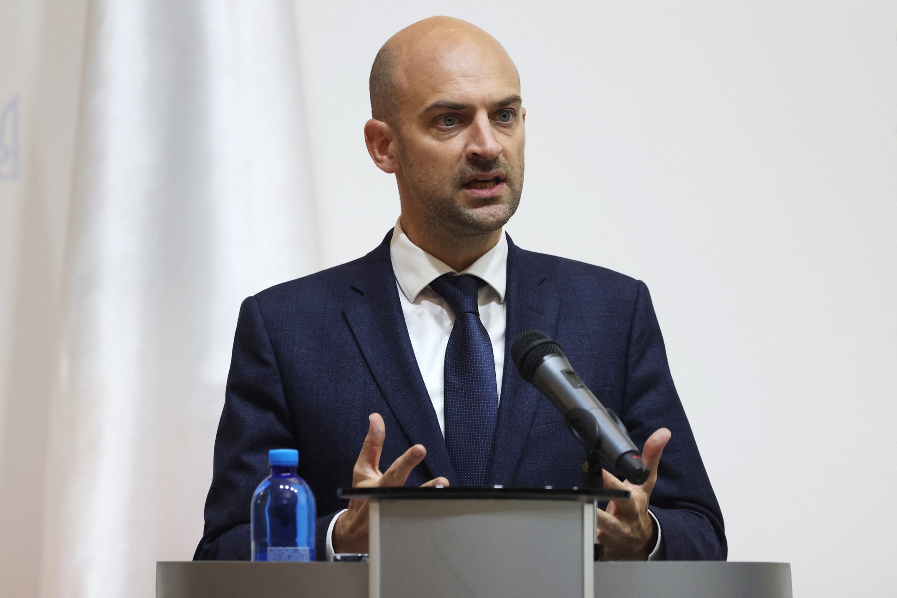 Putin şi-a pierdut „calul troian” în UE odată cu înfrângerea lui Orban în alegerile din Ungaria, spune ministrul francez de externe