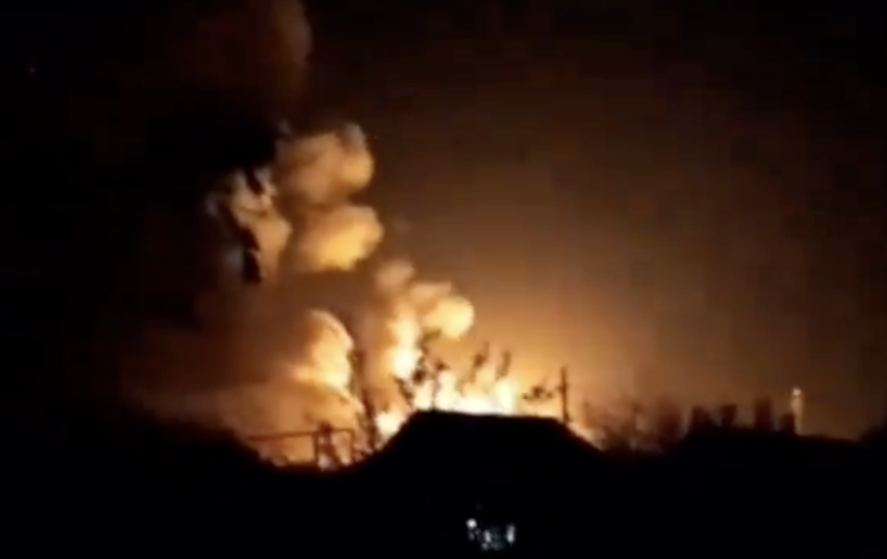 Ucraina a distrus un depozit de drone în Krasnodar. Rusia a lovit din nou o navă civilă în Odesa, 6 morți