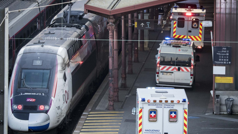 tren franta strasbourg gara ambulanta