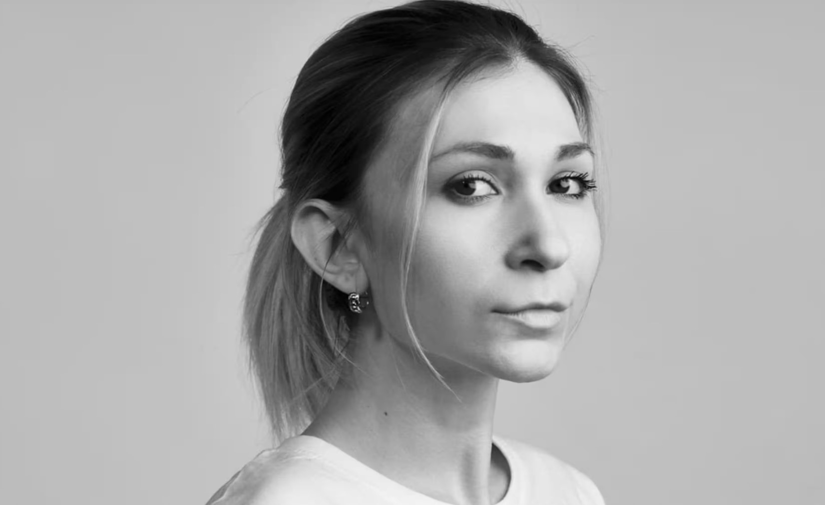 Jurnalista ucraineană Viktoria Roshchyna a murit în captivitate în Rusia, anunță Ucraina. Ea dispăruse anul trecut, în estul Ucrainei