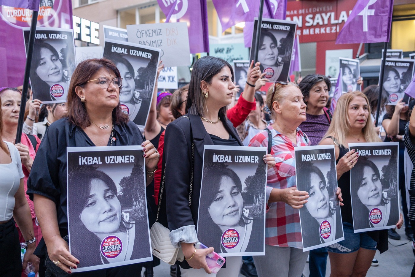 Furie în Turcia după ce mai multe femei au fost ucise cu brutalitate. Erdogan e forțat să întărească legea penală