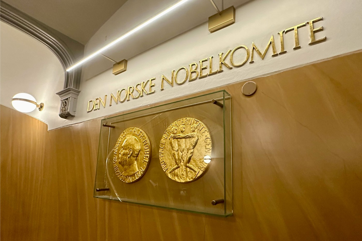 Institutul Nobel afirmă că Premiul Nobel pentru Pace nu poate fi transferat la Trump, cum a sugerat María Corina Machado