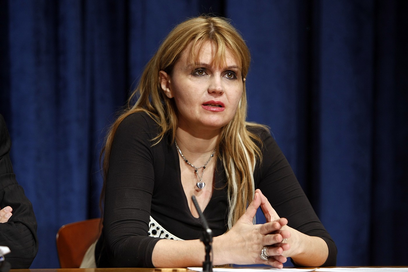 Judecătoarea română de la Curtea Penală Internațională, scoasă din dosarul arestării lui Netanyahu. De ce a fost înlocuită Iulia Motoc