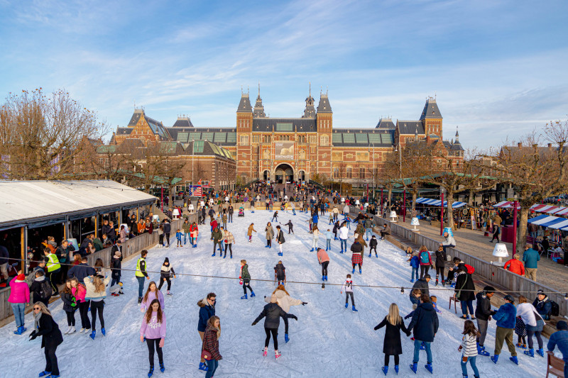 Târgul de Crăciun din Amsterdam, Olanda. Foto Shutterstock