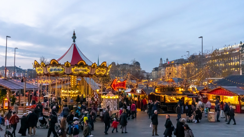 Târgul de Crăciun din Zürich. Foto Shutterstock