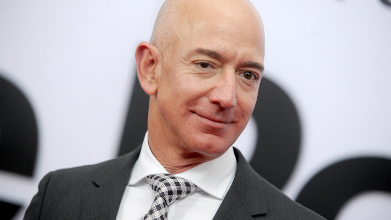 jeff bezos la un eveniment de afaceri