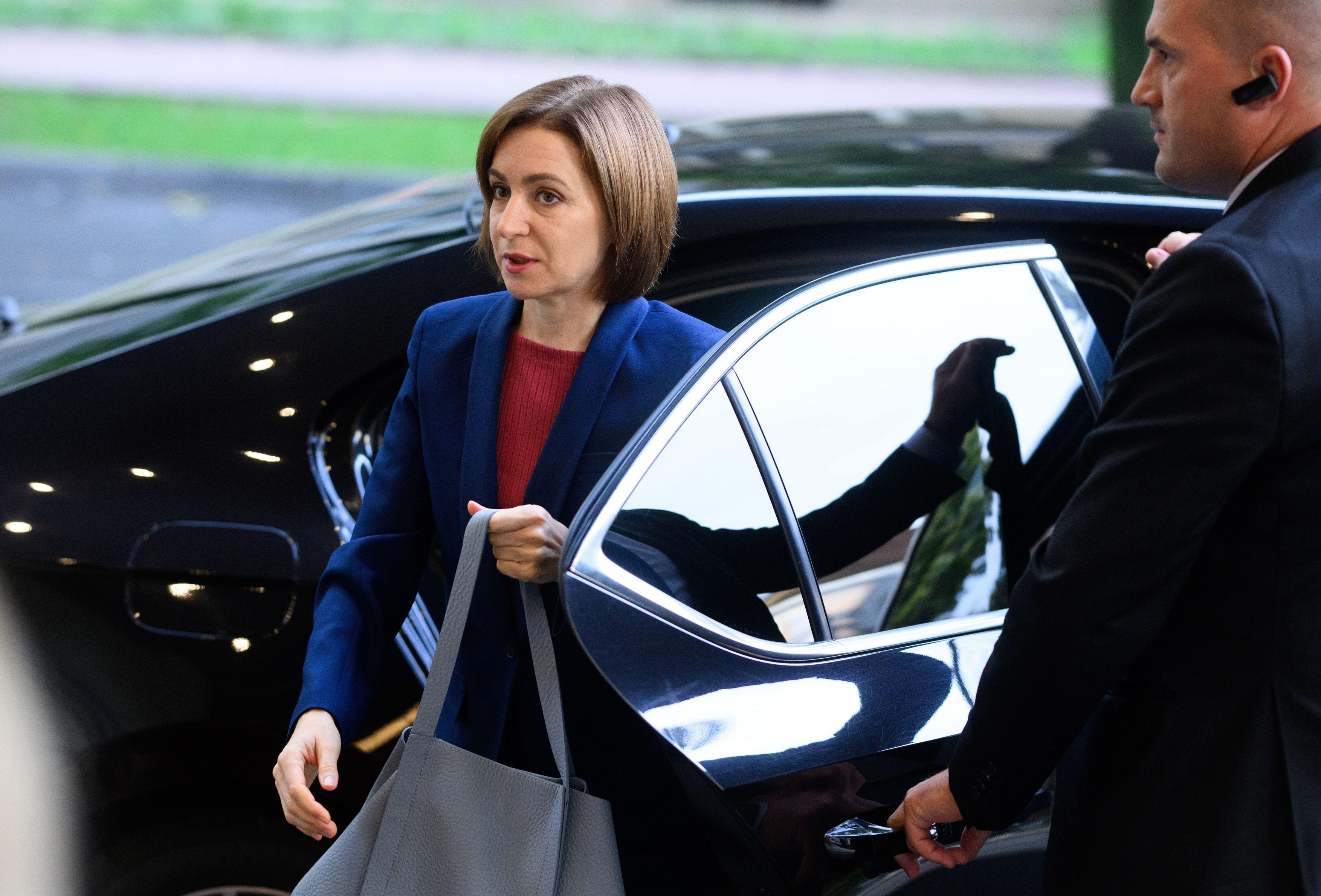 Maia Sandu promite acțiuni împotriva corupției politice. „Cetăţenii să decidă, nu banii murdari”