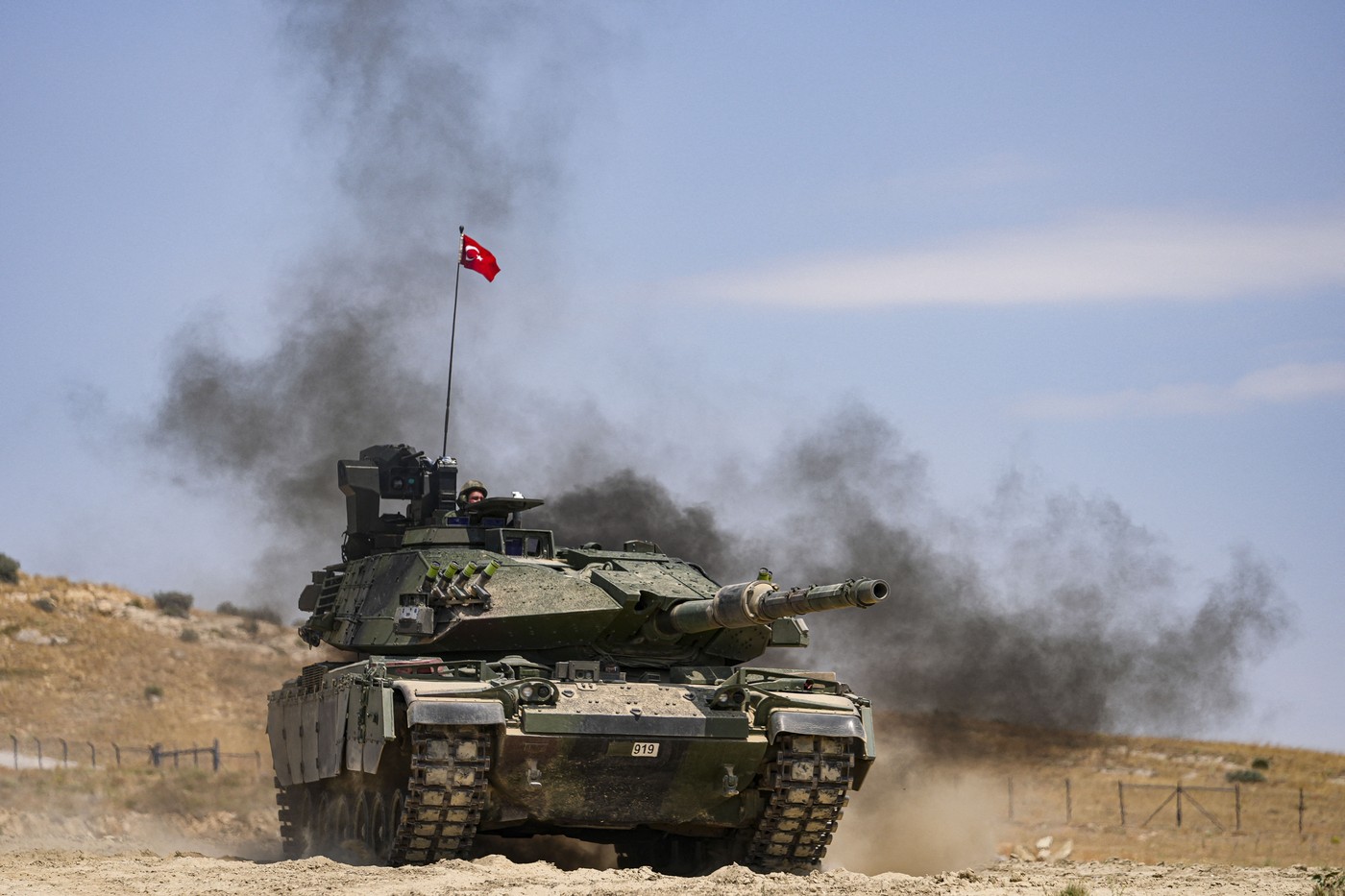 Turcia atacă grupări kurde în Siria și Irak pentru a cincea zi la rând: „37 de teroriști au fost eliminați”