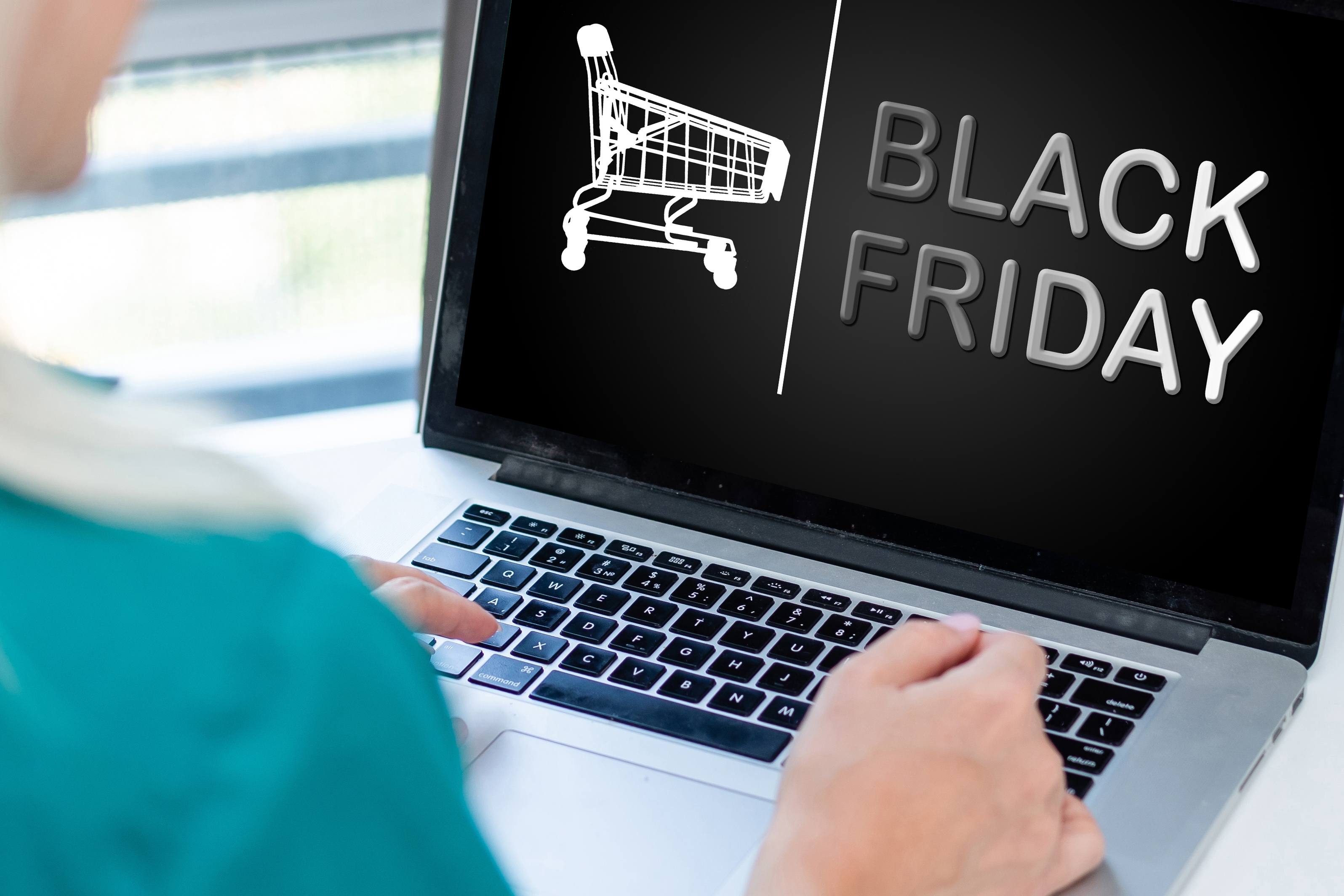Black Friday 2024. Când este ziua cu cele mai mari reduceri din an și cum eviți, potrivit specialiștilor, capcanele din mediul online