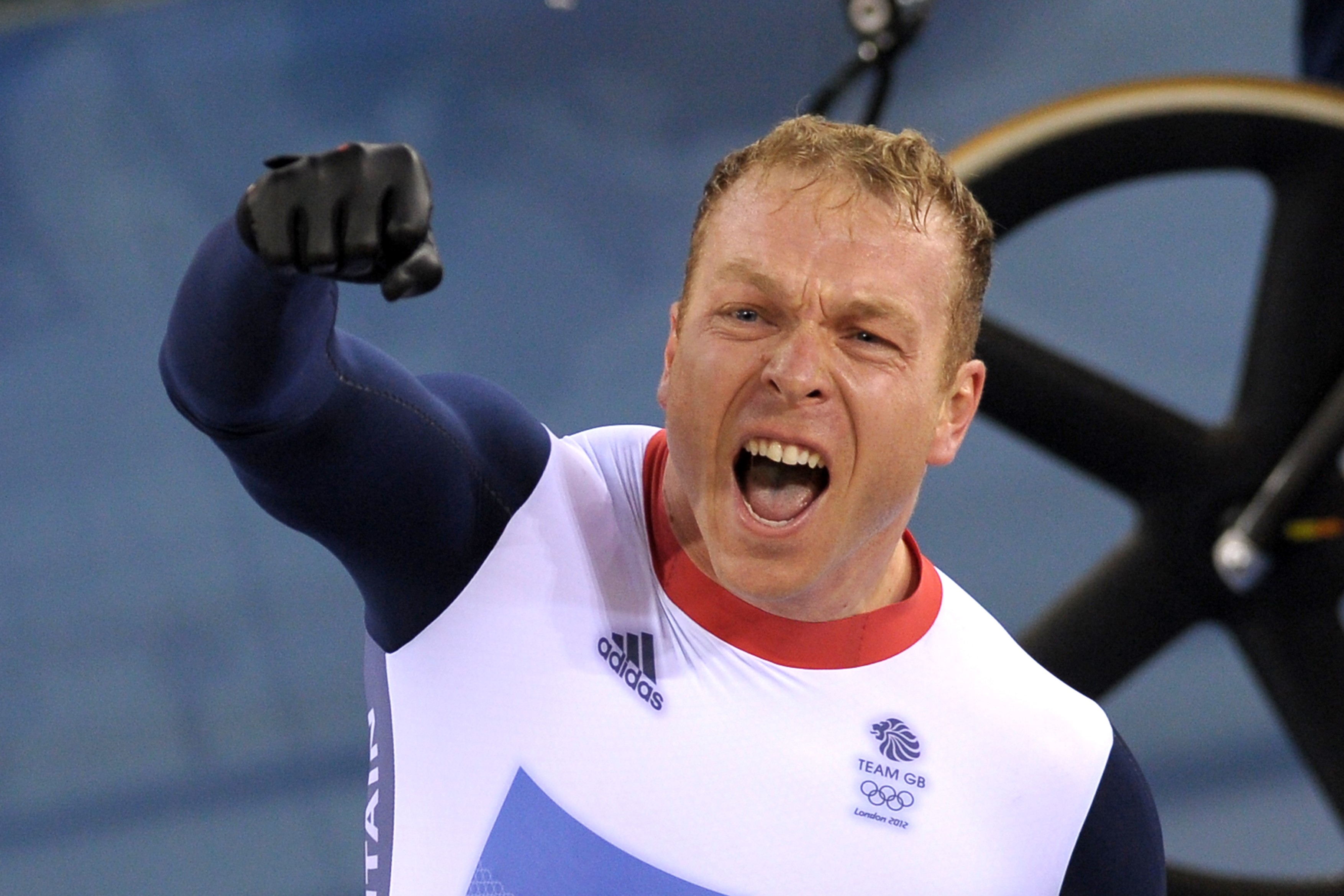 Campionul olimpic la ciclism Sir Chris Hoy a anunțat că suferă de cancer în stadiu terminal. „Mai am de trăit între 2 și 4 ani”