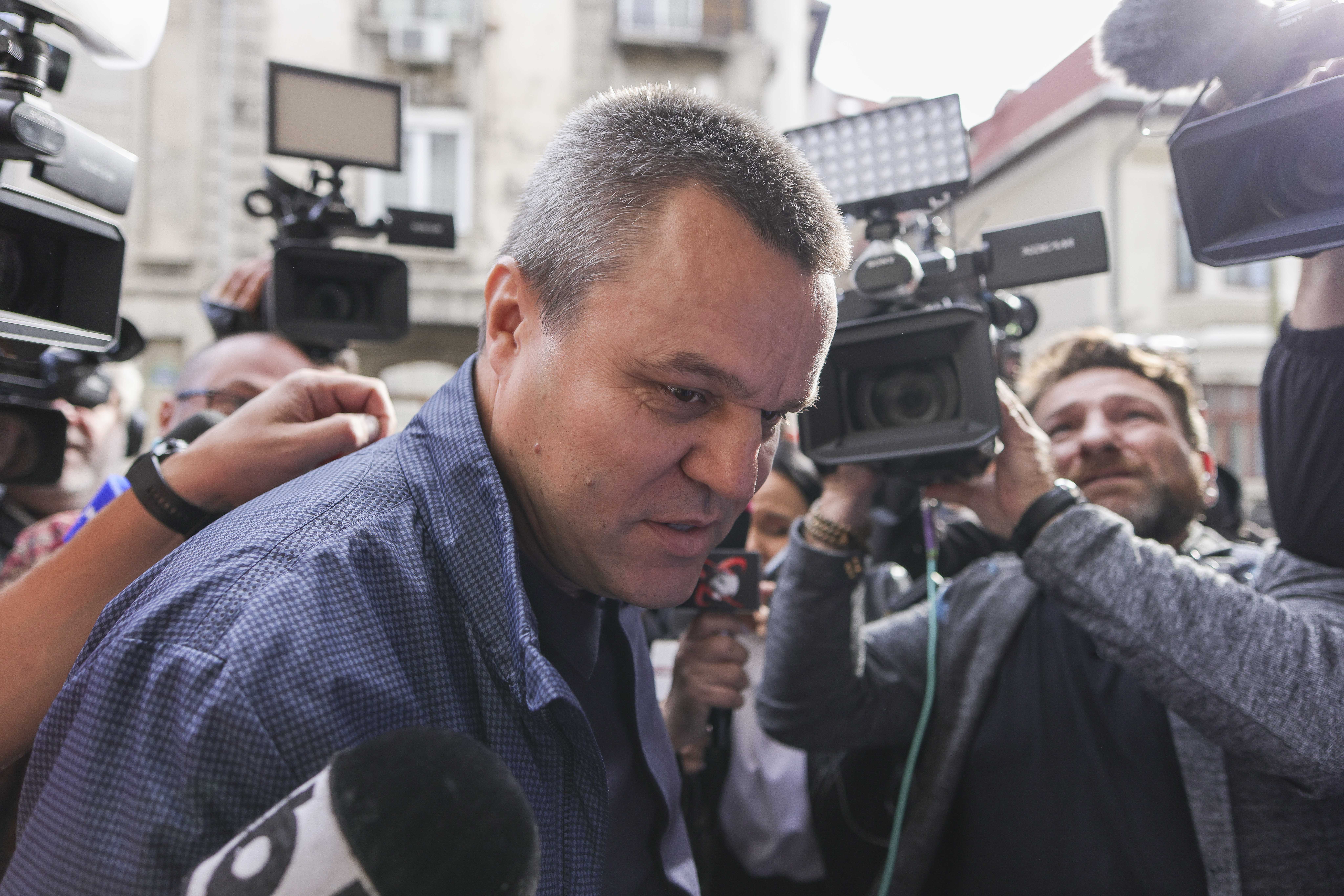 Senatul i-a ridicat imunitatea parlamentară lui Eugen Pîrvulescu, acuzat că a intermediat o mită de 60.000 de euro