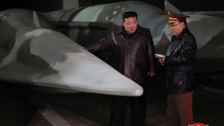 Kim Jong Un inspectează rachete