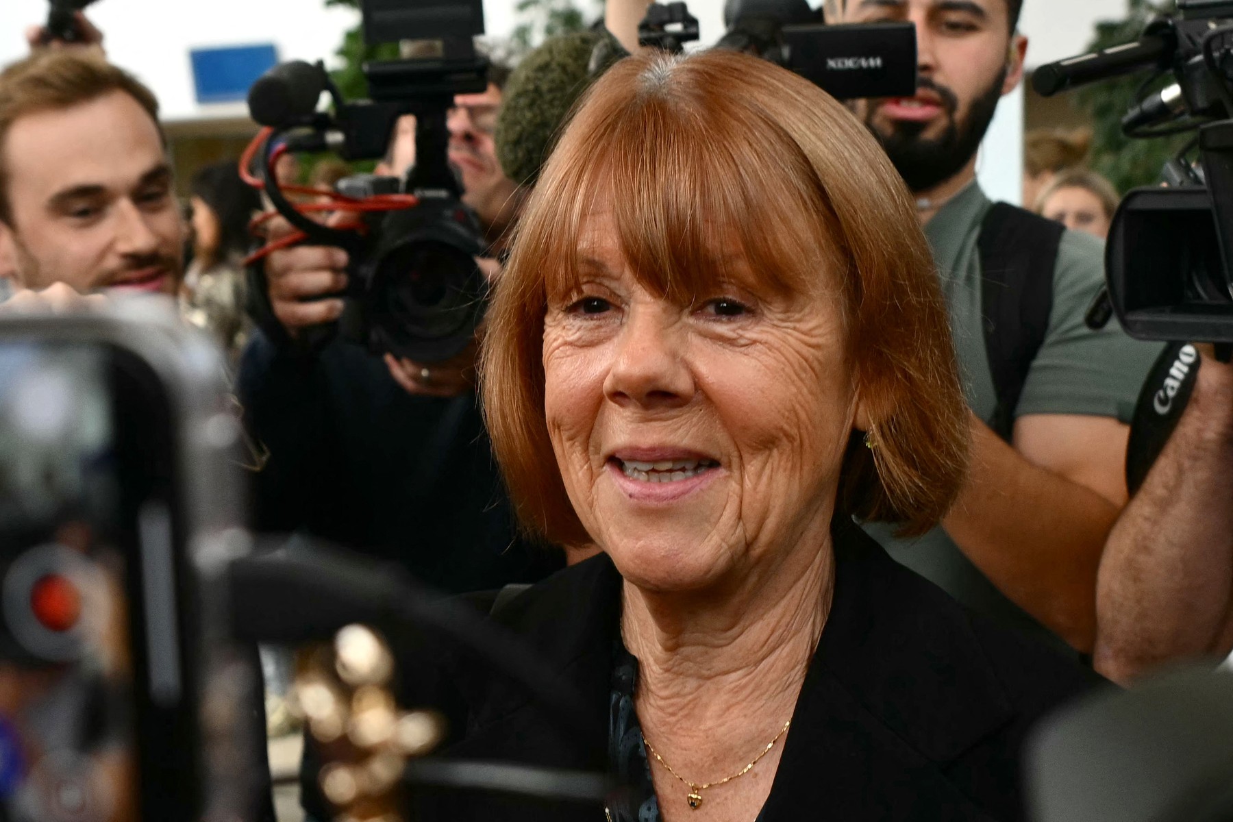 Gisele Pelicot, mărturie-manifest în procesul violurilor șocante. „Nu nouă trebuie să ne fie rușine, ci lor”. Ce i-a spus soțului ei