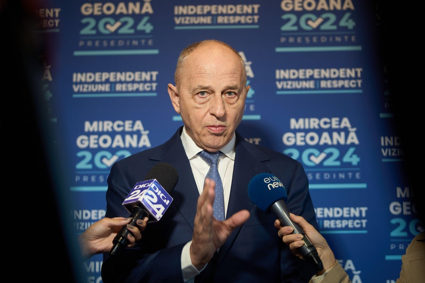 Transparența finanțării campaniei lui Mircea Geoană. Numele unor donatori au apărut în presă: „Eu îl iubesc pe omul ăla”
