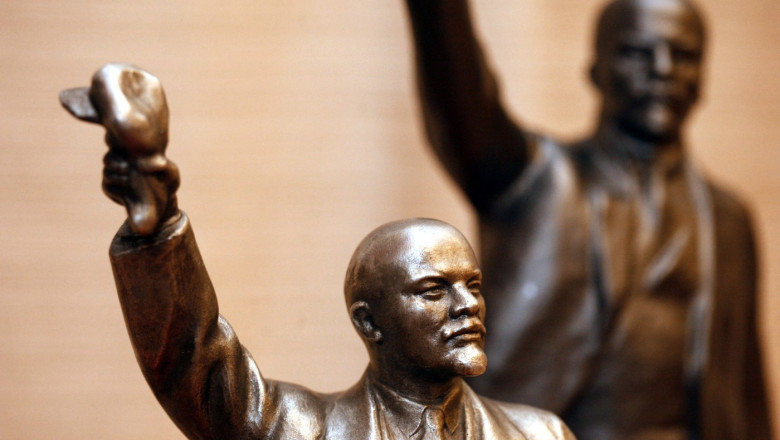 Țara care demontează cea mai înaltă statuie a lui Vladimir Lenin din Asia Centrală: Este o practică comună