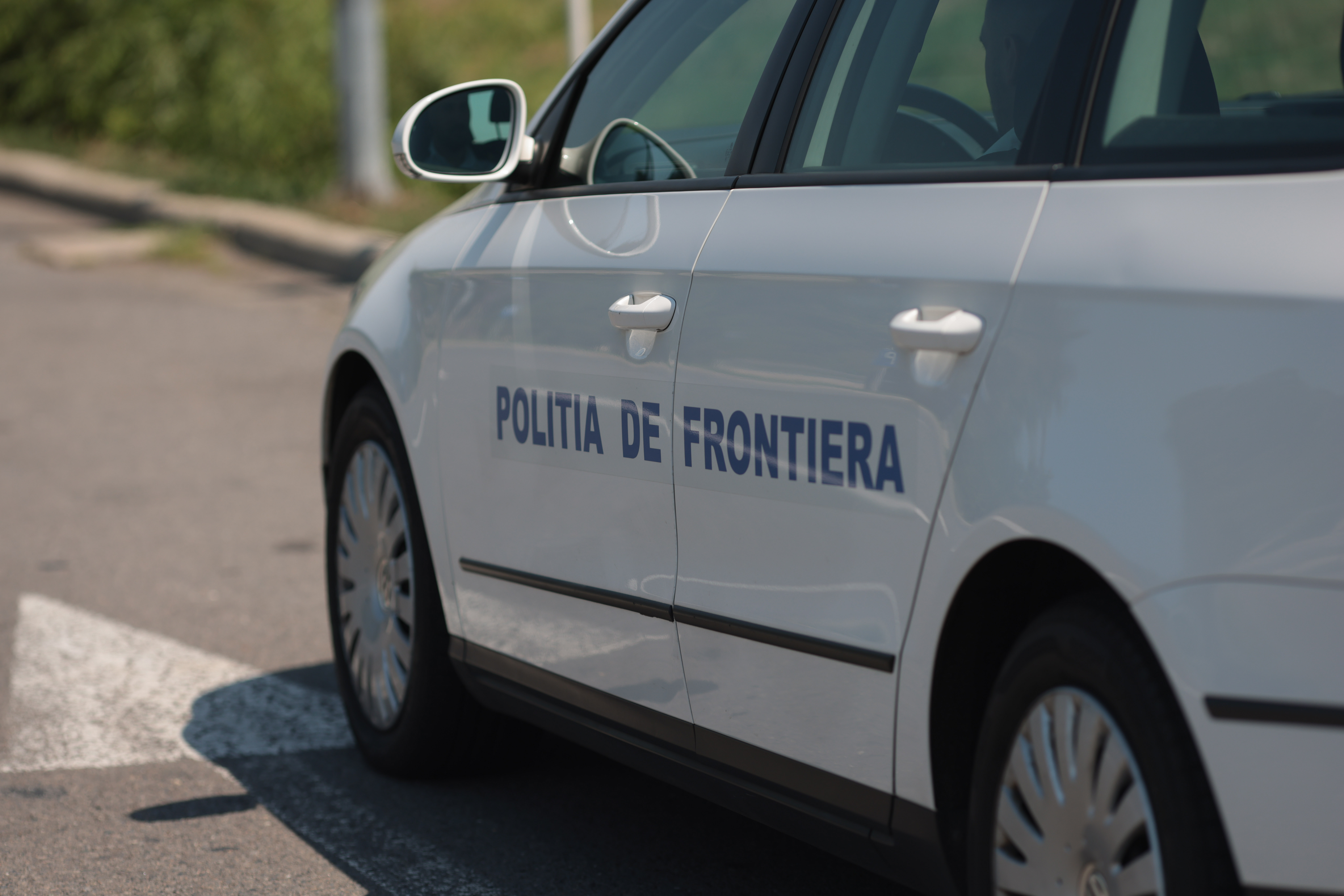 8.000 de euro pentru o angajare fictivă. Cum a păcălit un bărbat mai mulți oameni că lucrează la MAI și îi poate angaja