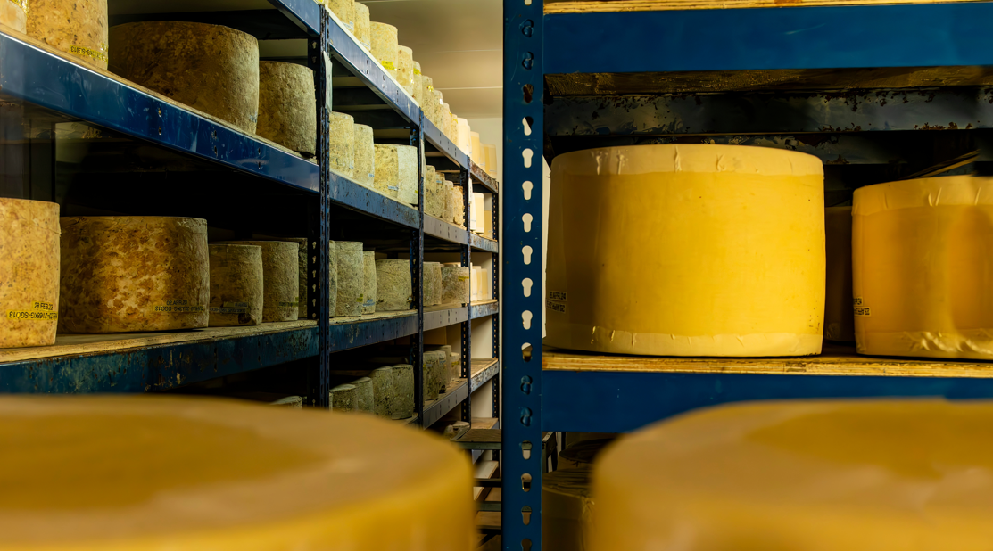 Bărbat arestat în Marea Britanie, în legătură cu furtul a 22 de tone de cheddar. Jamie Oliver s-a implicat în găsirea lui