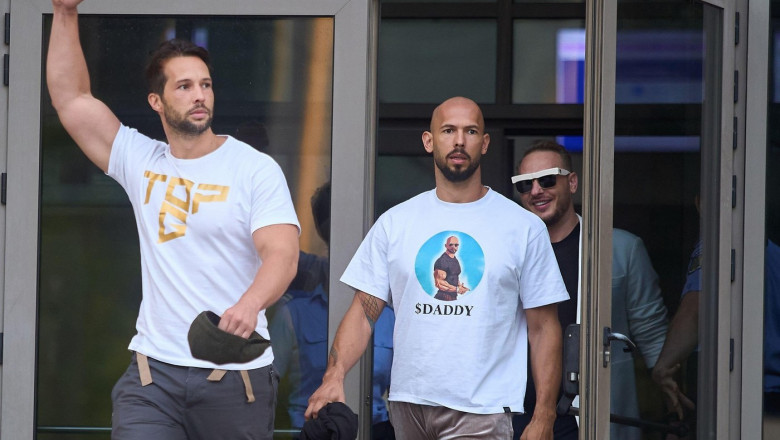 Bucharest, Romania. 22dn Aug, 2024: Andrew Tate and his brother Tristan Tate (not in picture) leave the Bucharest Court, Andrew under house arrest and Tristan under judiciary control, after being held in custody for 24 hours. DIICOT officers executed a ho