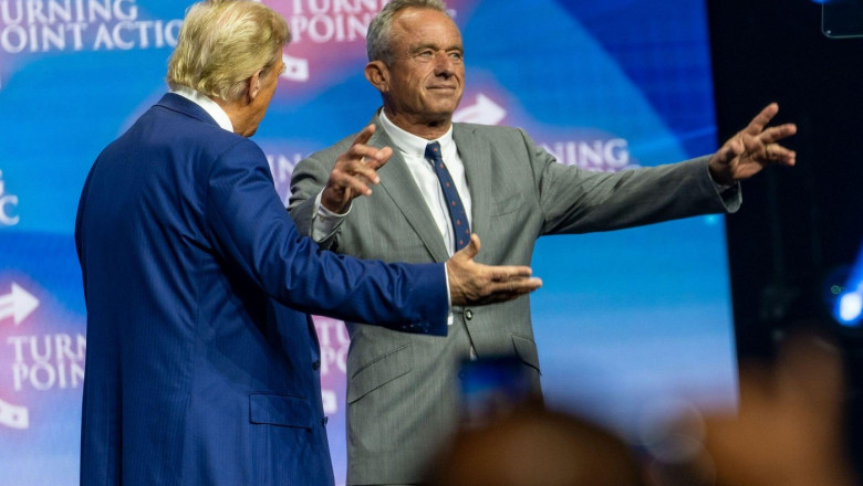 Robert F. Kennedy Jr and Donald Trump at an election rally at the Gas South Arena in Duluth, Georgia, on October 23, 2024. (Photo by Phil Mistry / PHIL FOTO)