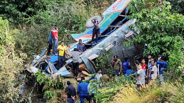 Cel puţin 36 de morţi într-un accident în Himalaya